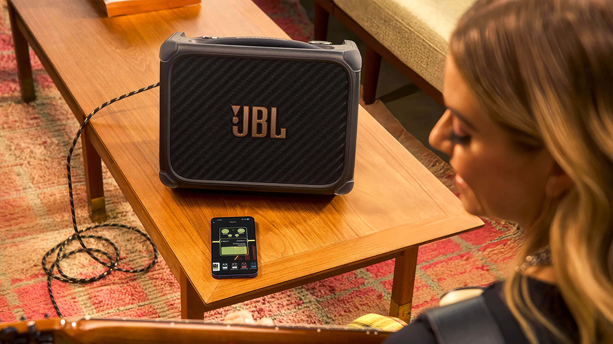JBL BandBox Solo y JBL BandBox Trio presentados en México como amplificadores inteligentes con IA